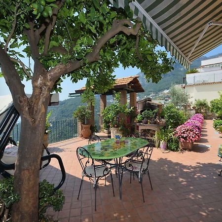Pontone On The Sea Apartment Scala Exterior photo
