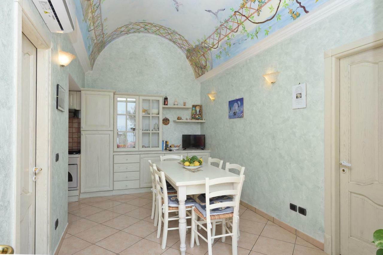Pontone On The Sea Apartment Scala Exterior photo