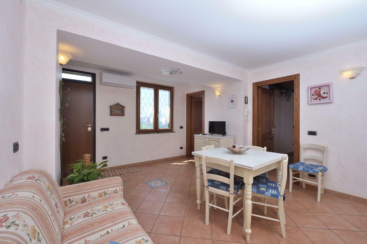 Pontone On The Sea Apartment Scala Exterior photo