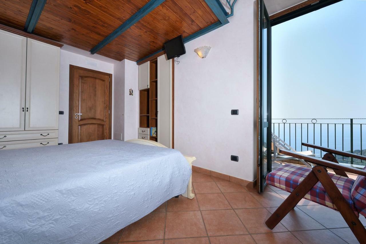 Pontone On The Sea Apartment Scala Exterior photo